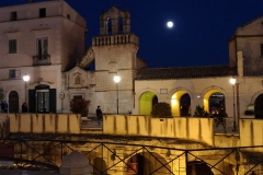piazza vittorio veneto notte